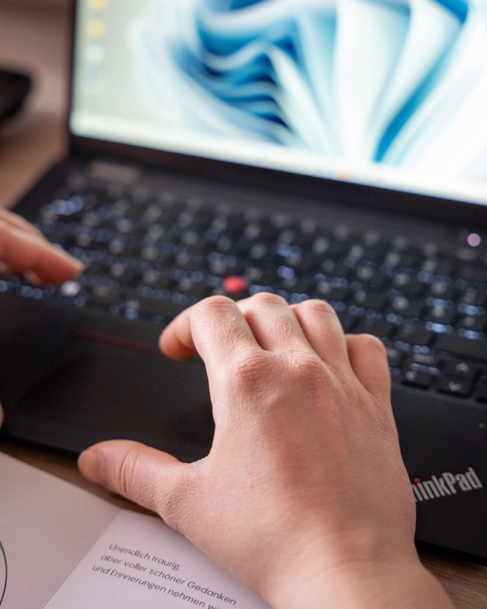 Laptop Danksagungerstellung Düsseldorf Bestatter